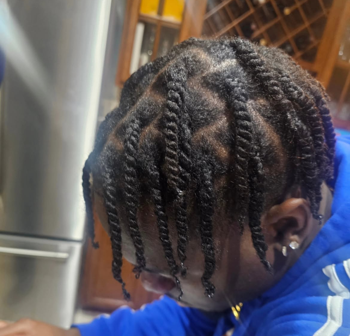 Kinky Twists & Micros hairstyle at Gege Hair Salon in Schaumburg